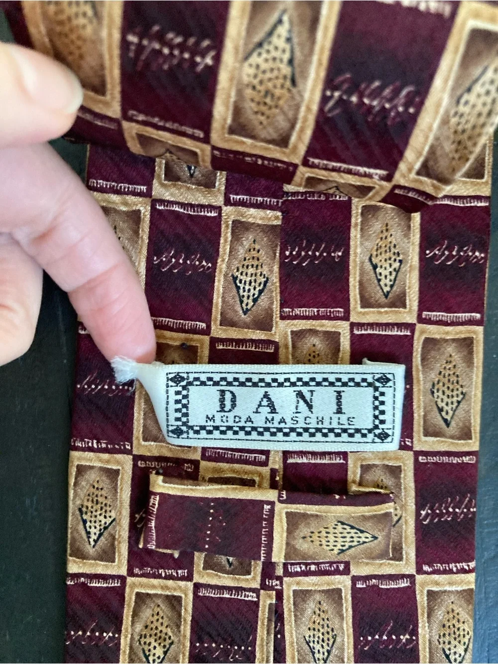 Men's and 100% Silk Ties - Assorted sizes and brands